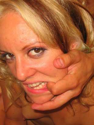 Trashy Blonde Skank Enjoys A Good Hard Fuck And Gets Her Mouth Fishhooked For Moaning Loudly